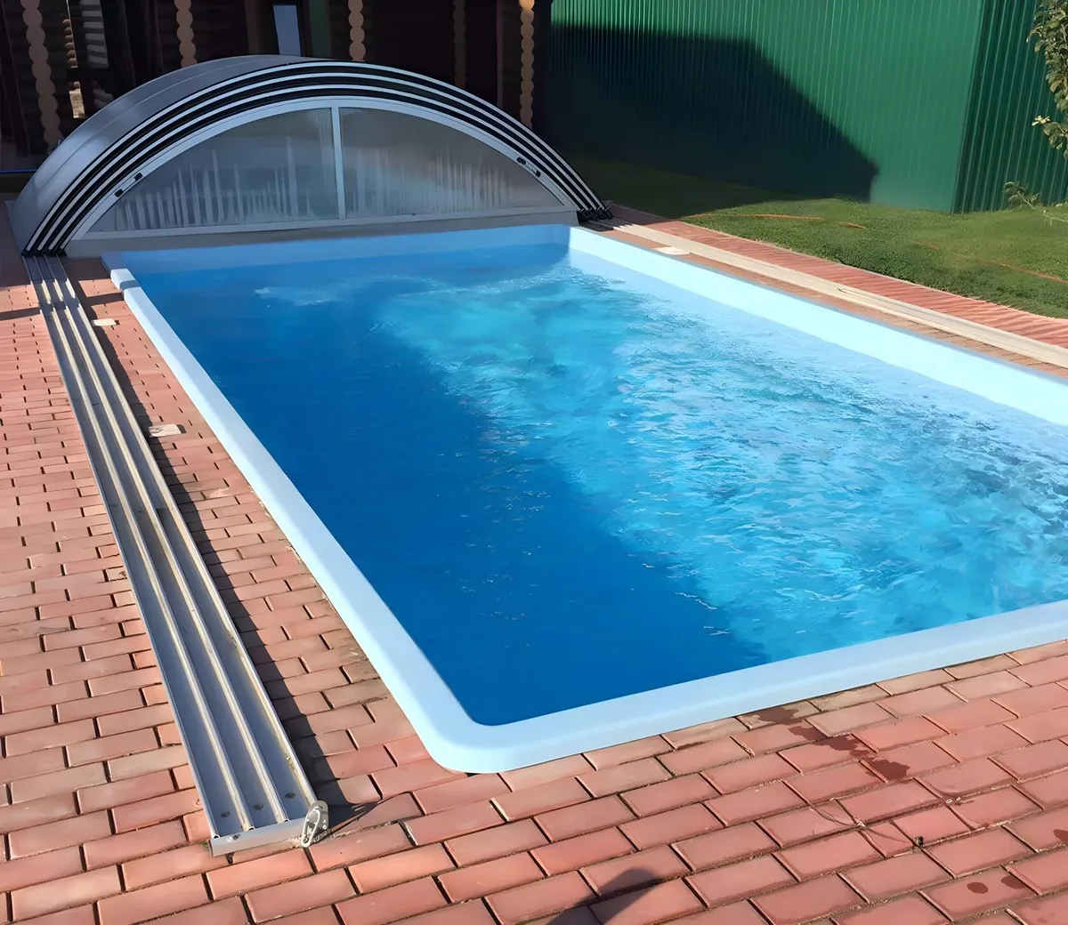 Laguna 7 — вечернее освещение в Сарове